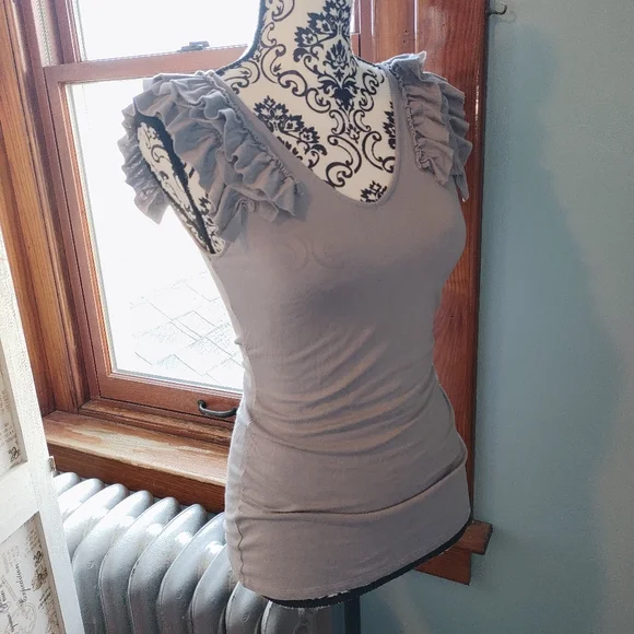 ❤️GAP Gray Ruffle Trim Cropped 3/4 Sleeve Cotton Cardigan Sweater S - Picture 3 of 3